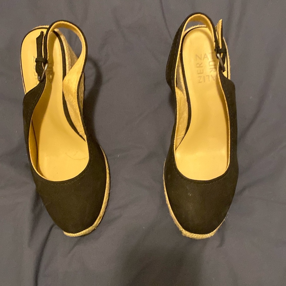 Naturalizer Size 8. Black . Like new